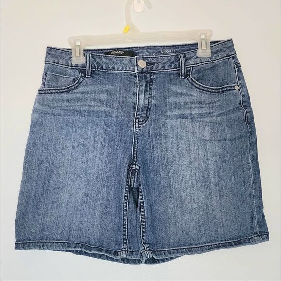 Simply Vera Vera Wang women's shorts jean denim mid rise s - Picture 1 of 7